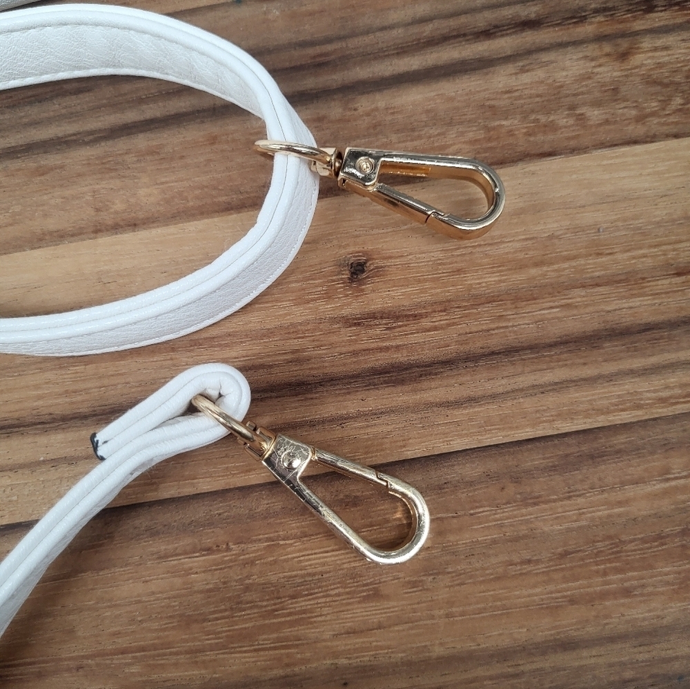 Dasein White Handbag with Adjustable, Detachable Strap & Gold Accents, Like New - Picture 4 of 13